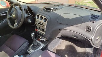 Alfa Romeo 156 benzín - 2
