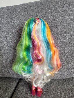 Rainbow High - 2