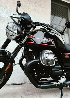 Moto Guzzi V7 Stone 850 Special 2024 - 2