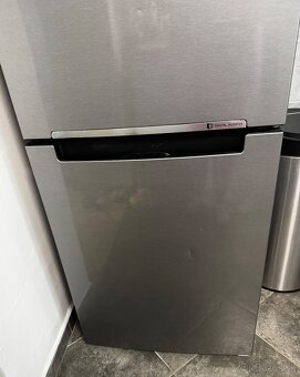Chladnička s mrazničkou Samsung - 2