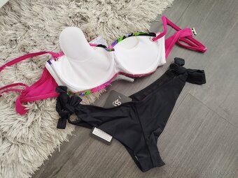 Dvojdielne plavky push up brazílky. S/36 ružová - čierna - 2