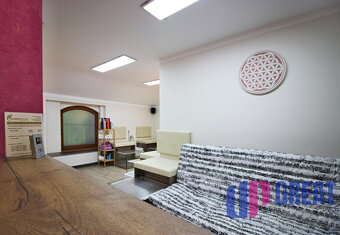 PRENÁJOM ambulancia/služby 44,10 m2, Piešťany, Winterova ul. - 2