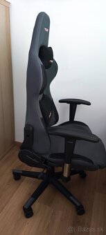 Predám čalúnenú hernú stoličku - 2