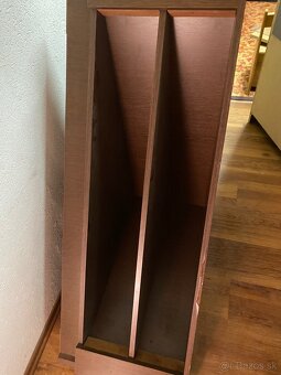 Drevený stojan / organizér na časopisy, fľaše alebo kartóny - 2