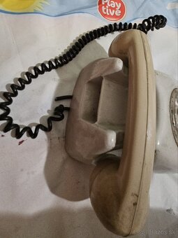 Zmes rôznych vecí na predaj - 2