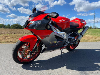 Aprilia RSV 1000 R - 2