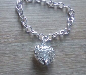 KRÁSNY NÁRAMOK so 💜 imitácia striebra - 2