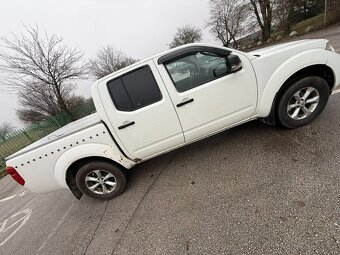 Nissan Navara 2.5d 140kw 2010 - 2