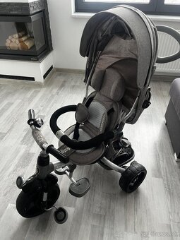 Detská ovládacia trojkolka. - 2