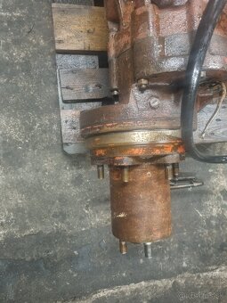 Desta polonapravy,diferencial,nahonovka - 2