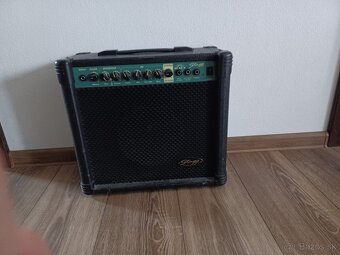 20W Gitarové kombo Stagg 20 GA R - 2