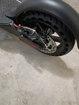 Elektrická kolobežka - 2