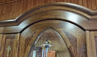 Starožitná skriňa - 2