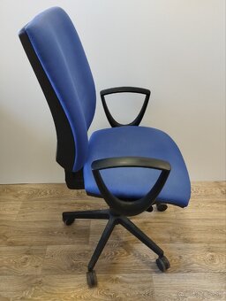 Kancelárska stolička - 2