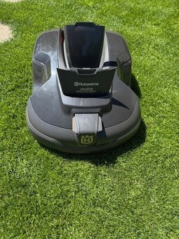 Predám robotickú kosačku HUSQVARNA - 2