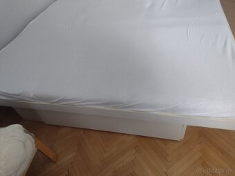 Postele - 2