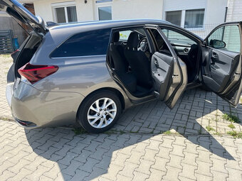 Toyota Auris TS 1.6 Final Edition, rv2019 - prvy majitel - 2