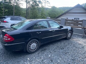 Mercedes W211 - 2