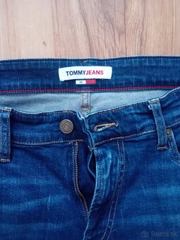 Predam znackove dzinsy Tommy jeans - 2