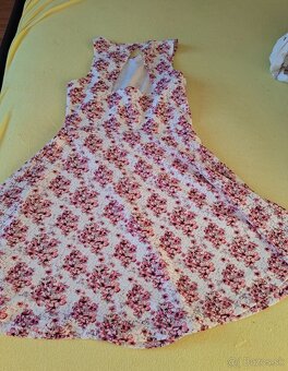Áčkové retro šaty S/M - 2