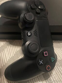 SONY PlayStation 4 - 1000 GB Black CUH-1216B - 2