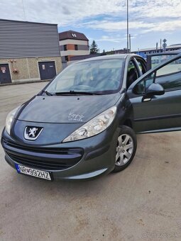 Predam Peugeot 207 1.4hdi 50kw cena 2300€ plus dohoda - 2