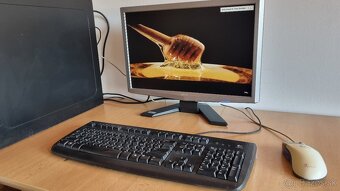 Počítač AMD Athlon 4450e, 2GB RAM, HDD 300 GB - 2