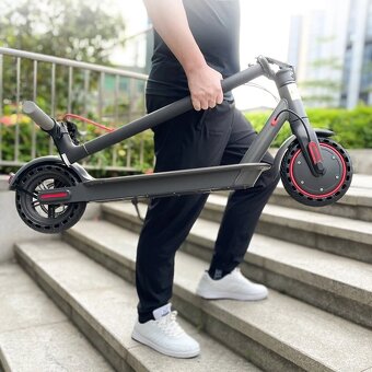Nová 350W elektrokolobežka s rýchlosťou 30 km/h - 2