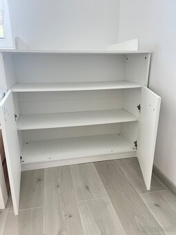 Komoda s prebalovacím pultom - 2