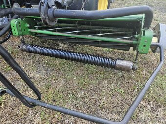 Vretenová kosačka John deere 2500A - 2