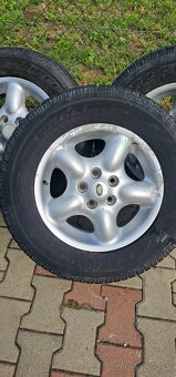 Land Rover - 2