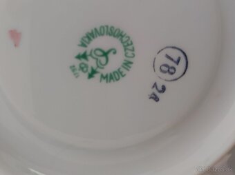 porcelán s postavičkami - 2
