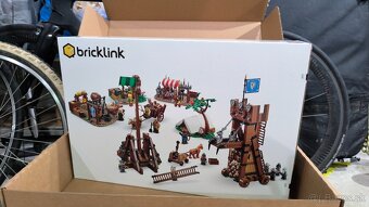 Lego Bricklink Siege Encampment 910045 - 2