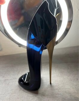 voňavka Carolina Herrera Good girl perfume - 2