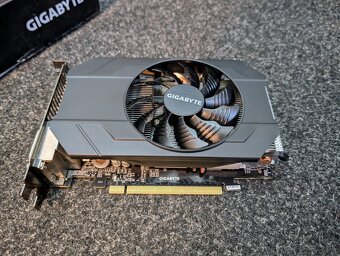 GIGABYTE GTX-960 OC 4GB - 2