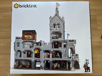 LEGO BrickLink 910029 Castle Mountain Fortress - predané - 2