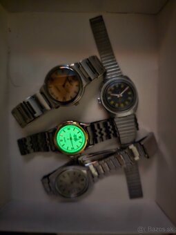 Predám staré hodinky za všetko 23eur - 2