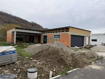 Rodinný dom - bungalov, Teplička nad Váhom - 2