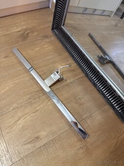 Predam zrkadlo a led svetlo - 2