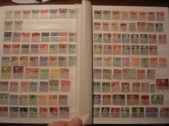 60 str. album A4 + 1300 rôznych známok Nemecko Európa Svet - 2