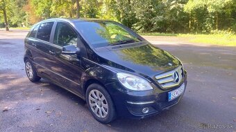 Mercedes Benz B - 2