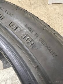 2022 Dunlop 245/45 R19 zimné - 2