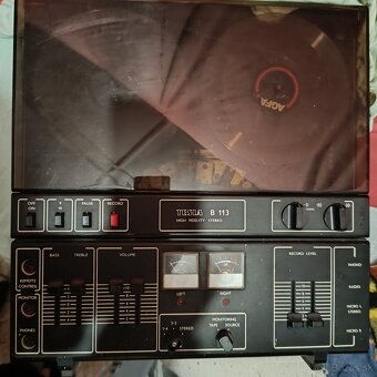 Kotúčový magnetofón - 2