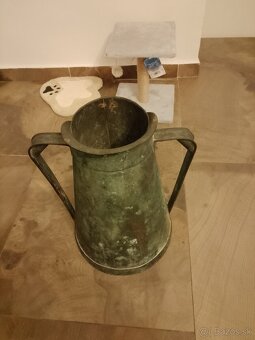 Predam túto starú nádobu - 2