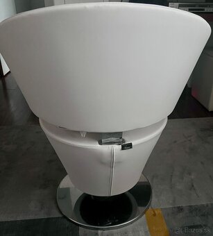 Kadernícke kreslo - 2