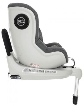 Otočná autosedačka ISOFIX - stav novej - 2