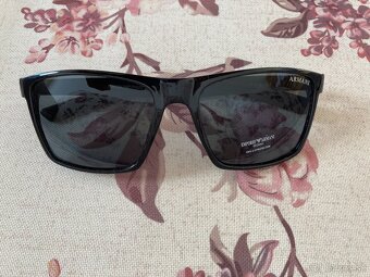 Slnečné okuliare značky Armani - 2