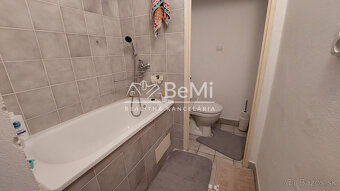 Exkluzívne na predaj garsónka v centre mesta Topoľčany - 2