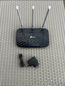 WiFi router – TP-Link Archer C20 - EAP110 / ASUS RT-AC51U / - 2