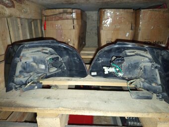 Predám zadné LED svetlá VW Golf 6 - 2